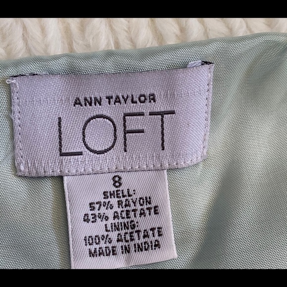 LOFT blue-gray  striped shimmery skirt size 8 - Picture 5 of 7